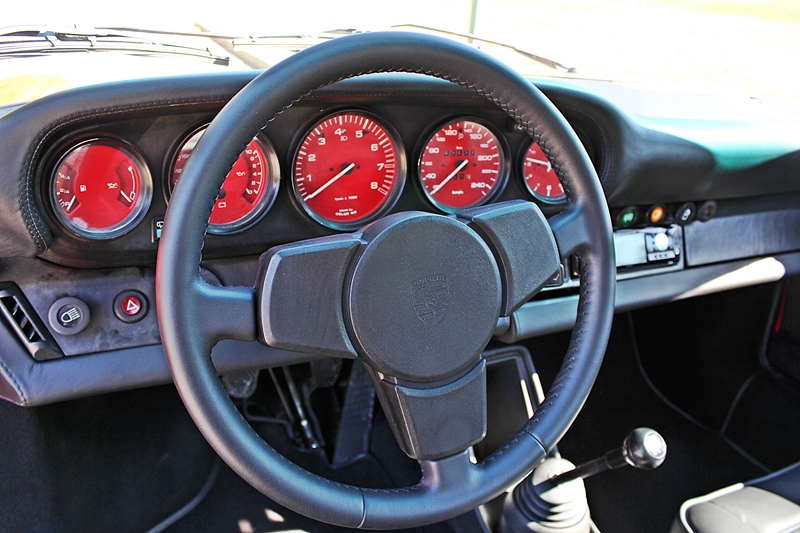 1976 Porsche 911 Targa 2.7 165HP. 4 Speed.