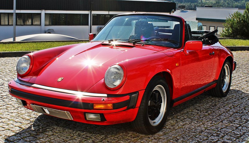 1986 Porsche 911 Carrera 3.2 Cabriolet